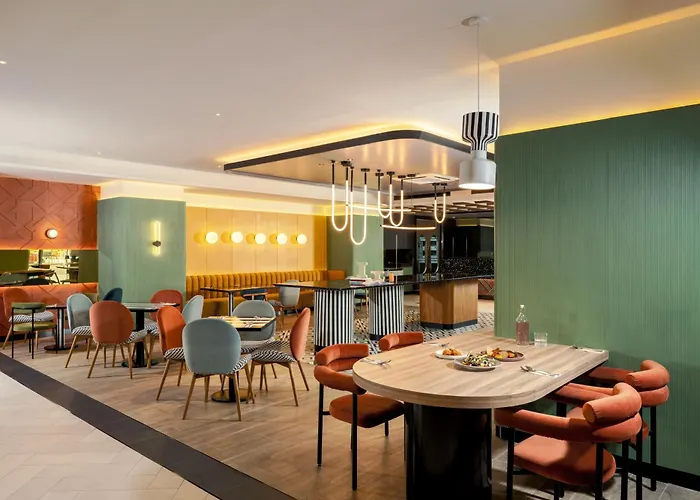 Tribe Living Sukhumvit 39 By Accorhotels