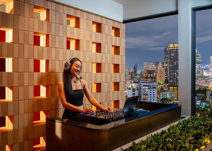 Tribe Living Sukhumvit 39 By Accorhotels