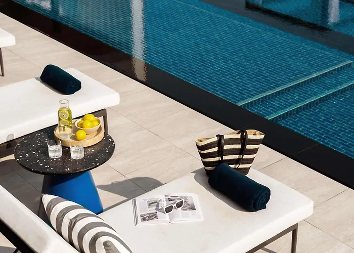 Hotel Tribe Living Sukhumvit 39 By Accorhotels 4*