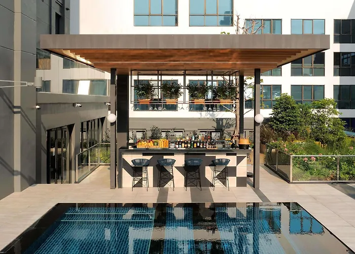 Hotel Tribe Living Sukhumvit 39 By Accorhotels 4*