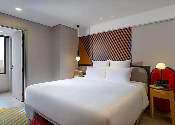 Tribe Living Sukhumvit 39 By Accorhotels Bangkok